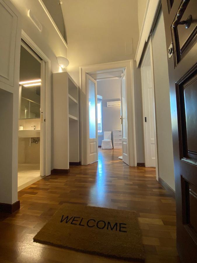 Suite 261 - Intero Appartamento Nel Centro Di บารี ภายนอก รูปภาพ